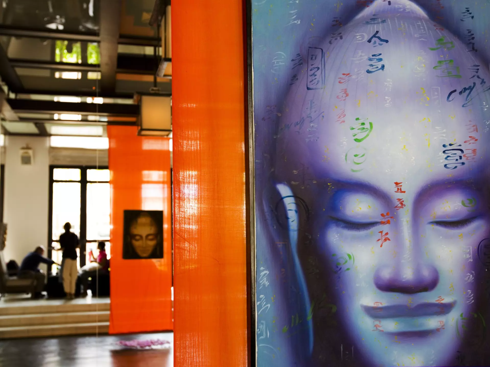 26408-19
Asia, Cambodia, Siem Reap, South-East Asia, accommodation, architecture and art, art, background people, buddha, buddhism, buddhist, creativity, culture, day, horizontal, hotel, human representation, indoors, painting, religion, religions, spirituality, travel, visual art, wall
Detail of Buddha head wall painting inside Hotel De La Paix.