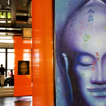 26408-19
Asia, Cambodia, Siem Reap, South-East Asia, accommodation, architecture and art, art, background people, buddha, buddhism, buddhist, creativity, culture, day, horizontal, hotel, human representation, indoors, painting, religion, religions, spirituality, travel, visual art, wall
Detail of Buddha head wall painting inside Hotel De La Paix.