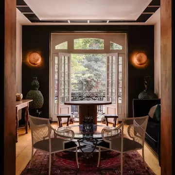 Sitting room at a luxury hotel