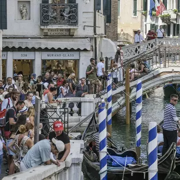 A new tax for visitors to overcrowded Venice will apply to day-trippers starting in 2024 © Stefano Mazzola / Getty Images