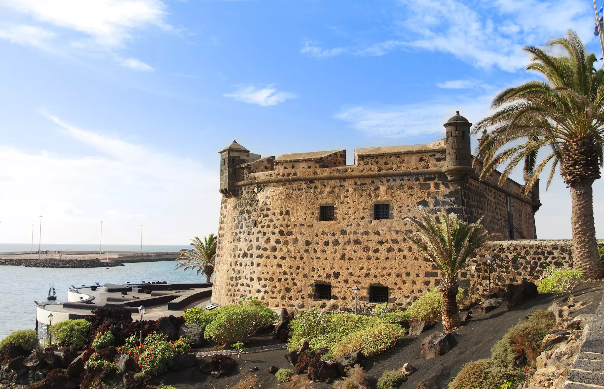 Travelers returning to the UK from Lanzarote will have to self-isolate © Joanna Zaleska/Shutterstock