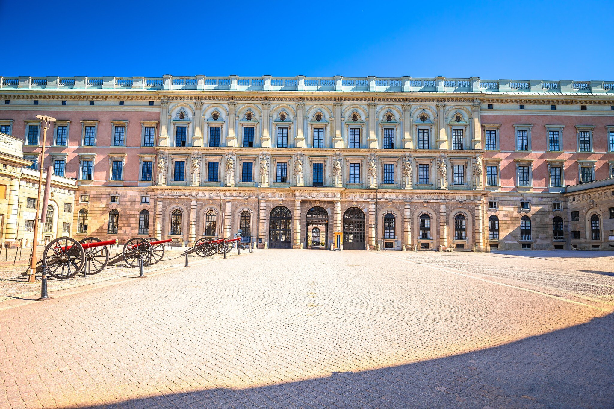 The Royal Palace Kungliga slottet in Stockholm view, The King of Sweden official residence, License Type: media, Download Time: 2025-02-06T13:28:22.000Z, User: carolfarrell170, Editorial: false, purchase_order: 56530 - Guidebooks, job: Global Publishing WIP, client: Pocket Stockholm 6, other: CFarrell