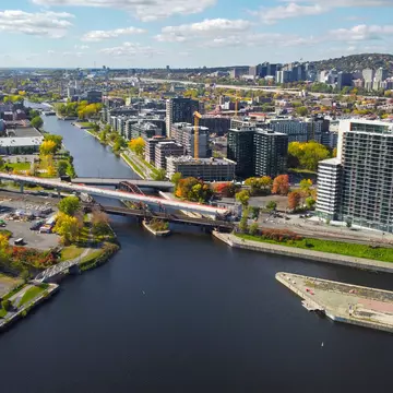 Montreal Canal Lachine and Bassin Peel in the famous Griffintown neighbourhood, License Type: media, Download Time: 2025-10-21T14:42:18.000Z, User: comptonsheldon109, Editorial: false, purchase_order: 56530 - Guidebooks, job: Global Publishing WIP, client: Montreal and Quebec City 7, other: Compton Sheldon