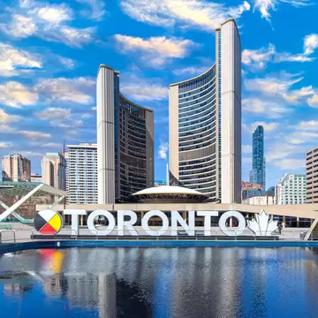 Exterior of the Toronto City Hall and Nathan Phillips square in Toronto, Canada.
