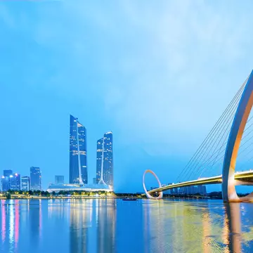 Eye of Nanjing Pedestrian Bridge and urban skyline in Jianye District, Nanjing, China  License Type: media  Download Time: 2021-02-19T01:34:22.000Z  User:   Is Editorial: No  purchase_order: