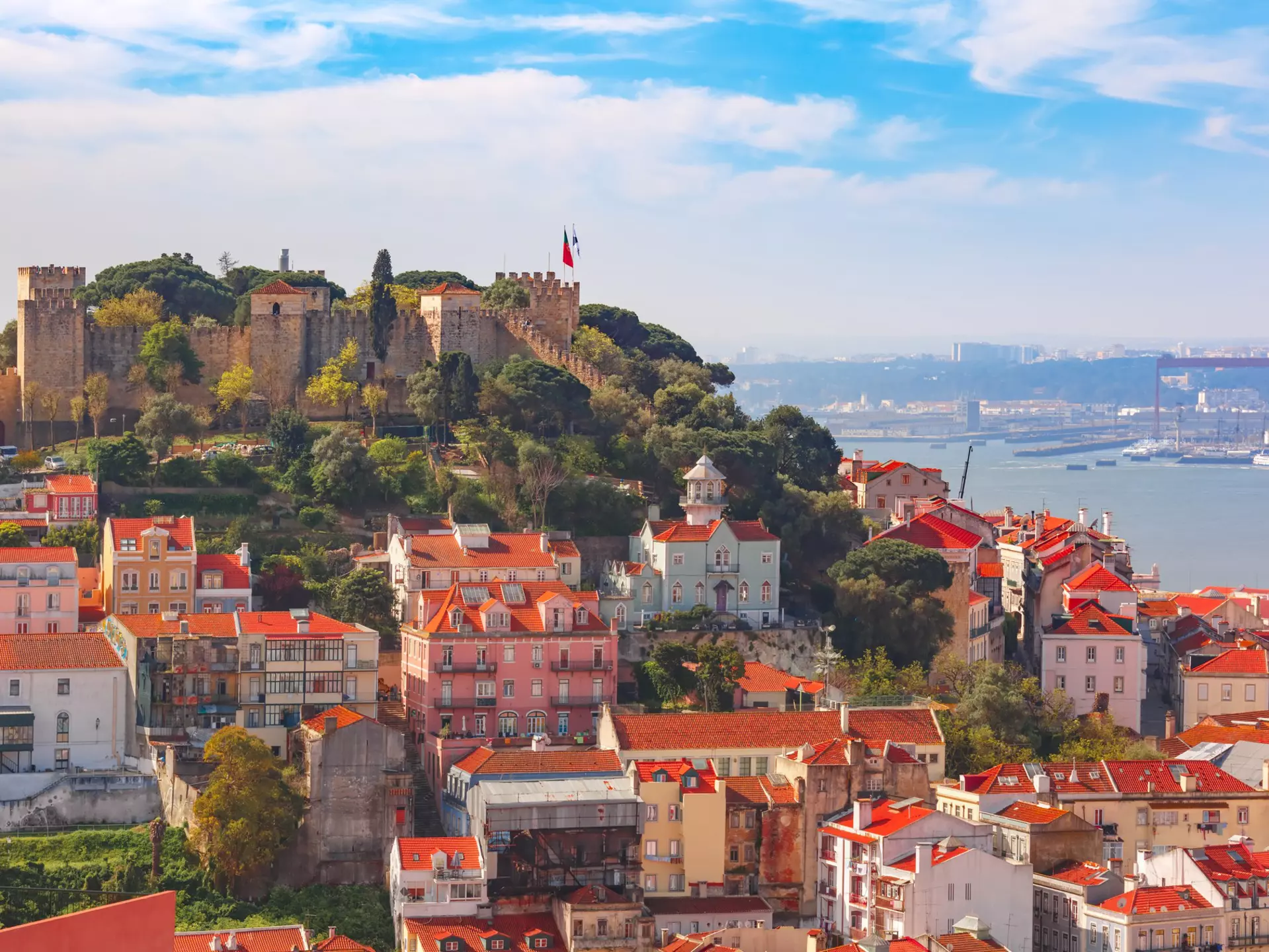  Castelo de São Jorge, Lisbon. kavalenkava/Shutterstock