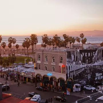 Venice Beach at sunset. Ganna Tokolova/Shutterstock