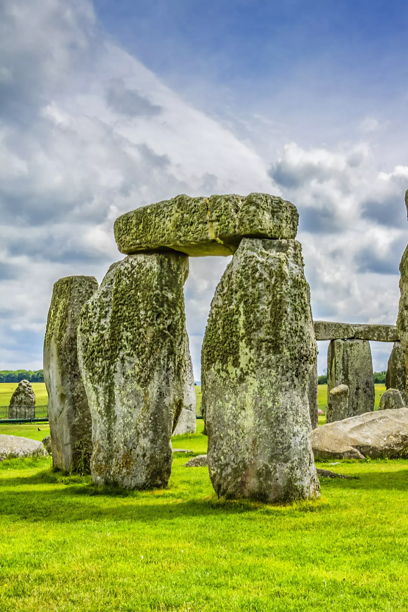Stonehenge – an ancient prehistoric stone monument near Salisbury, Wiltshire, England.