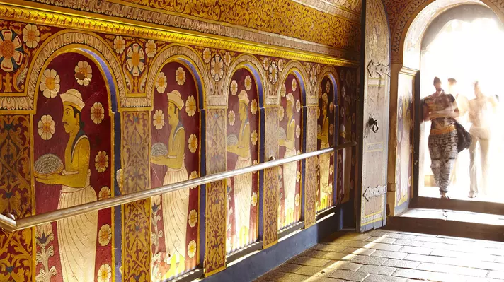 Temple of the Sacred Tooth Relic in Kandy. Matt Munro/Lonely Planet