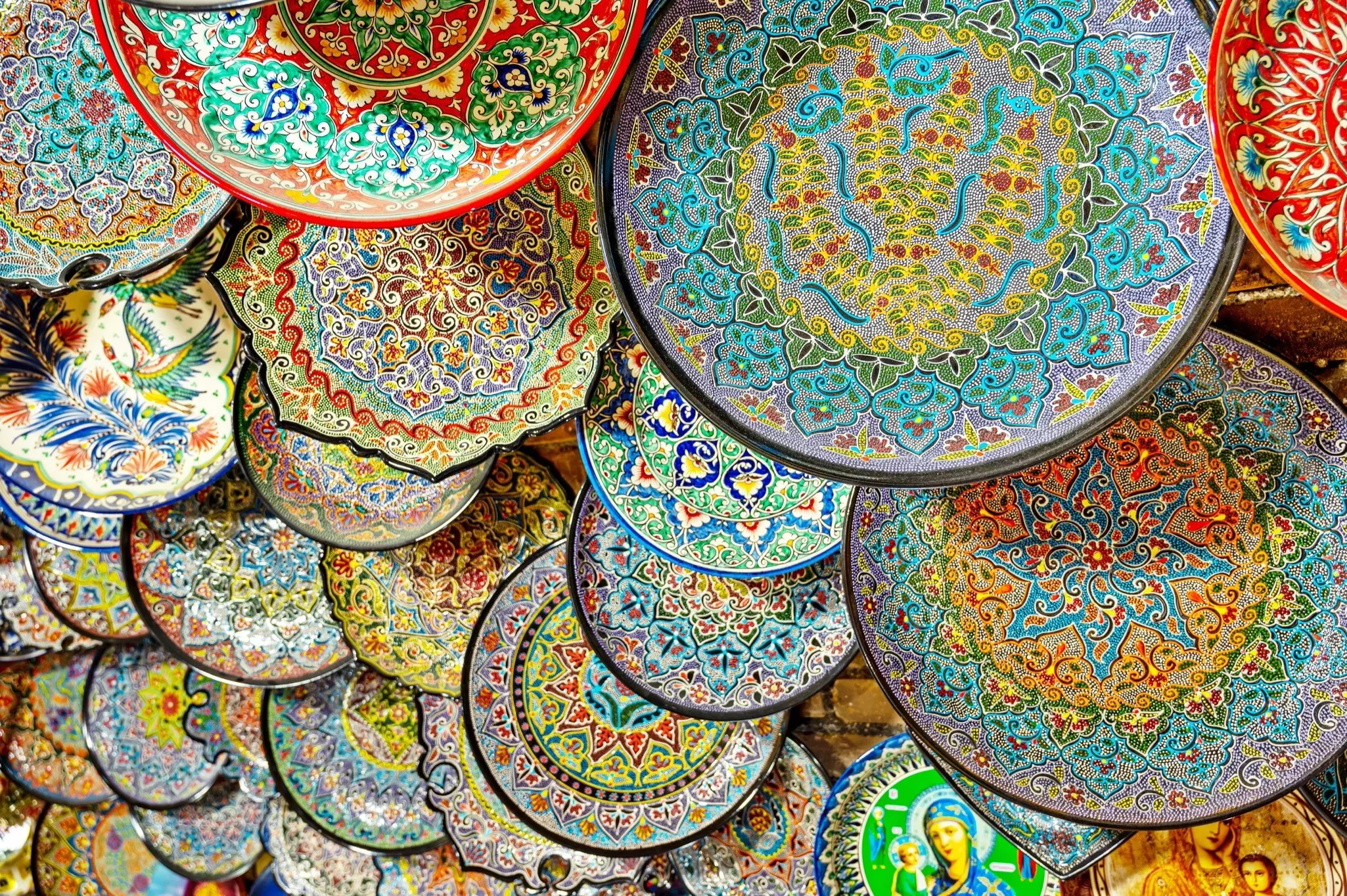 Family workshops produce Central Asia's finest ceramics © Getty Images