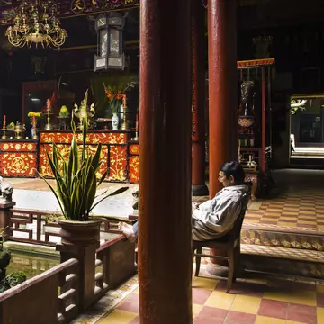 Interior of Quan Cong Temple.