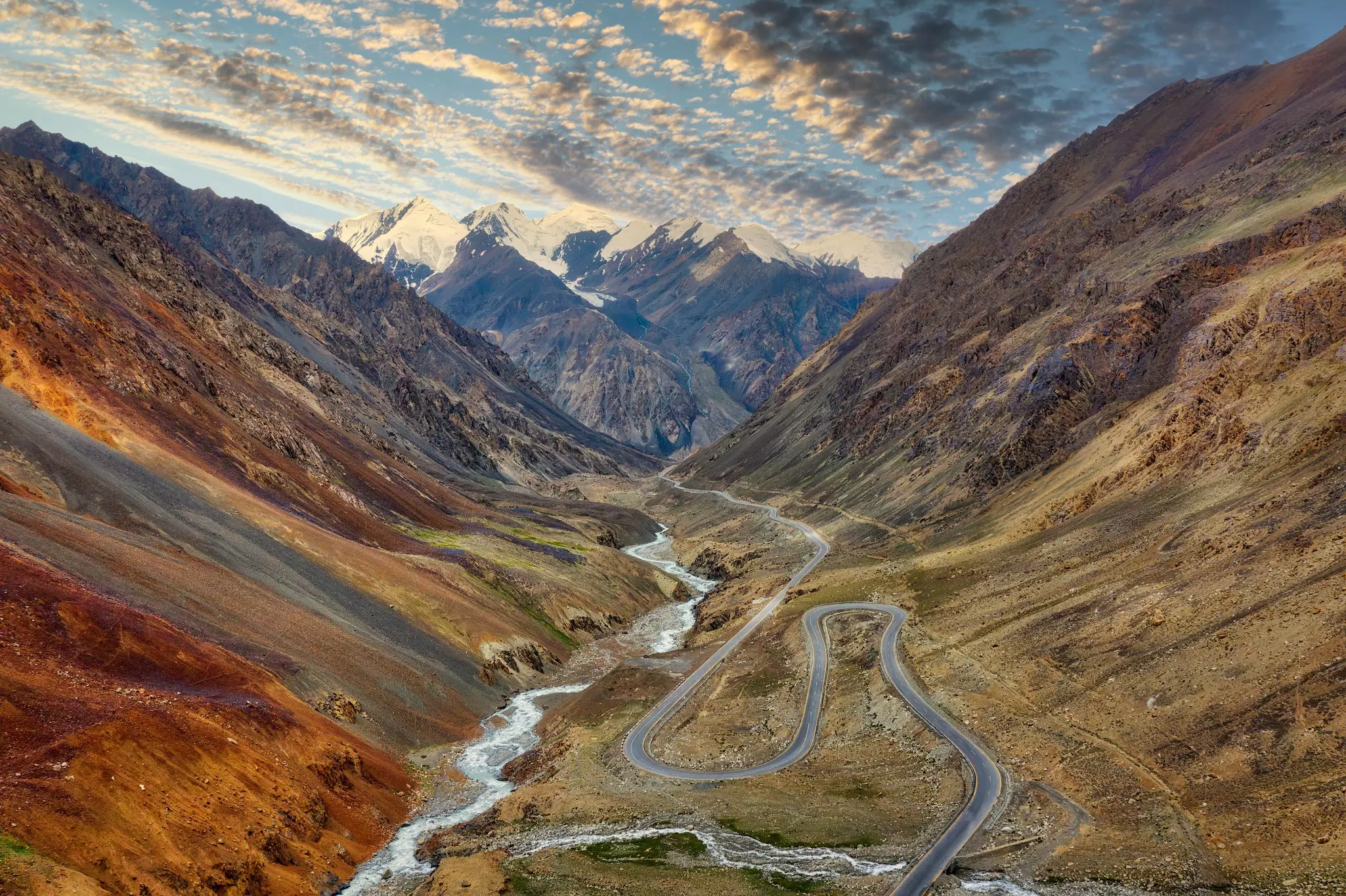 The Karakoram highway in Pakistan