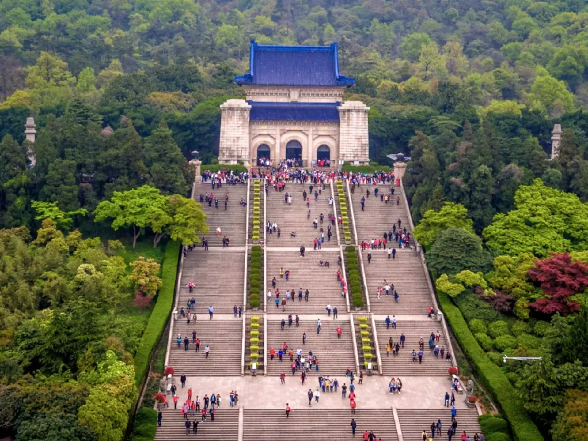 Sun Yat-Sen’s Mausoleum Provided by Nanjing culture and Tourism Bureau.png
