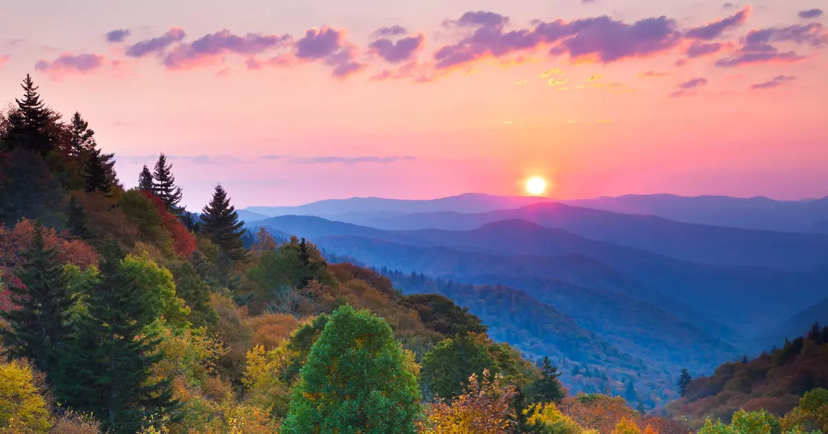 The best time to visit Great Smoky Mountains National Park for ...