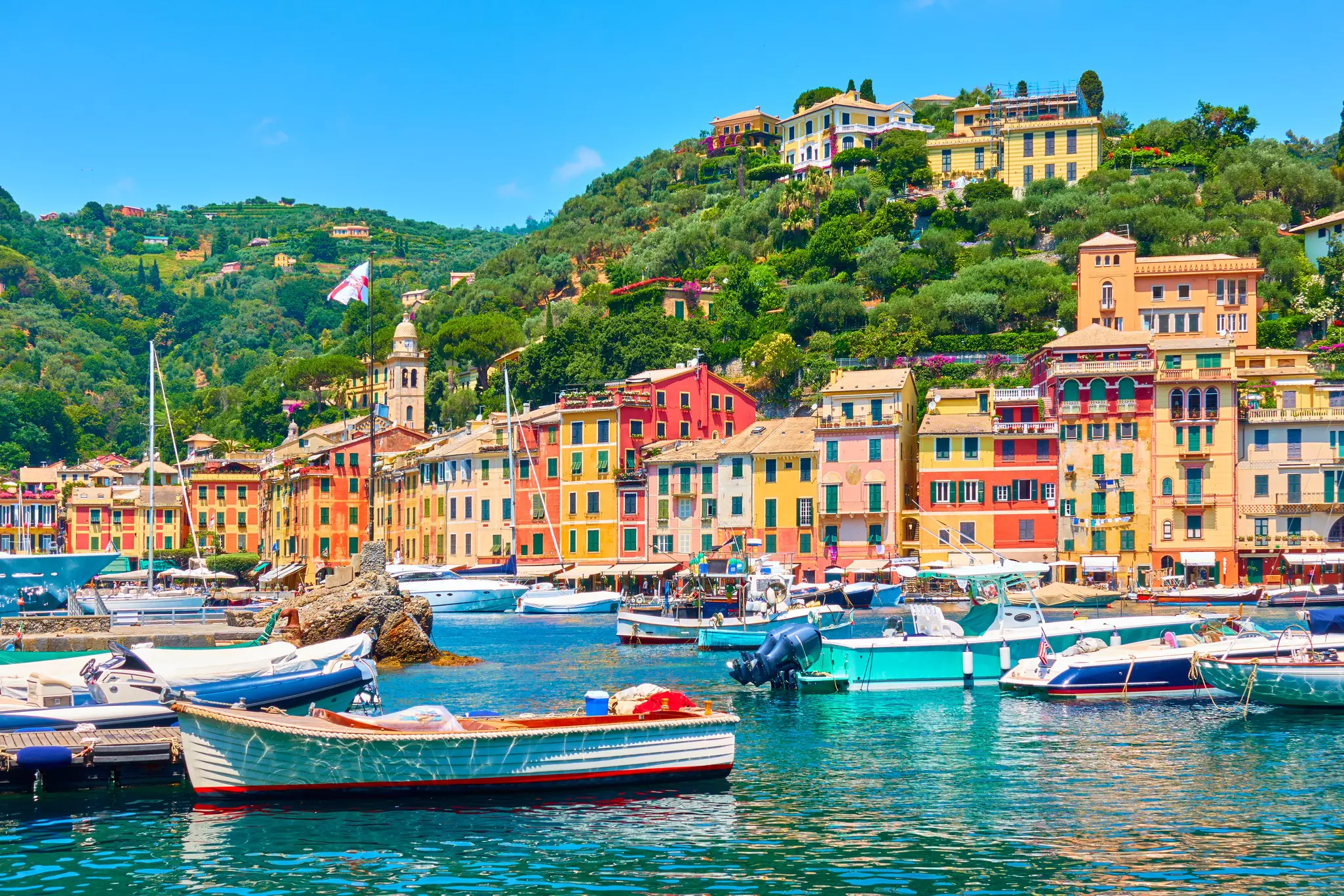 The harbor at Portofino, Italy - ideal for a celebrity wedding © Shutterstock / Roman Sigaev