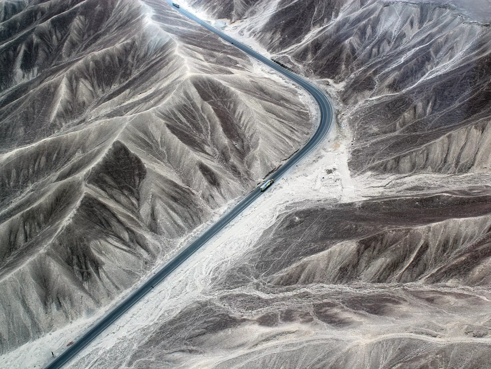 Driving from Alaska to the tip of Argentina is the ultimate road trip. Thiagofav / Getty Images