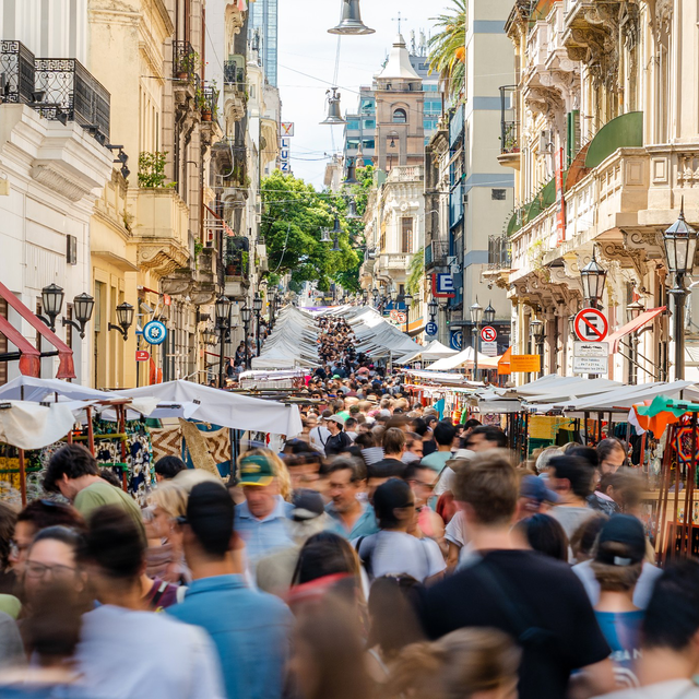 Busy market in Buenos Aires
