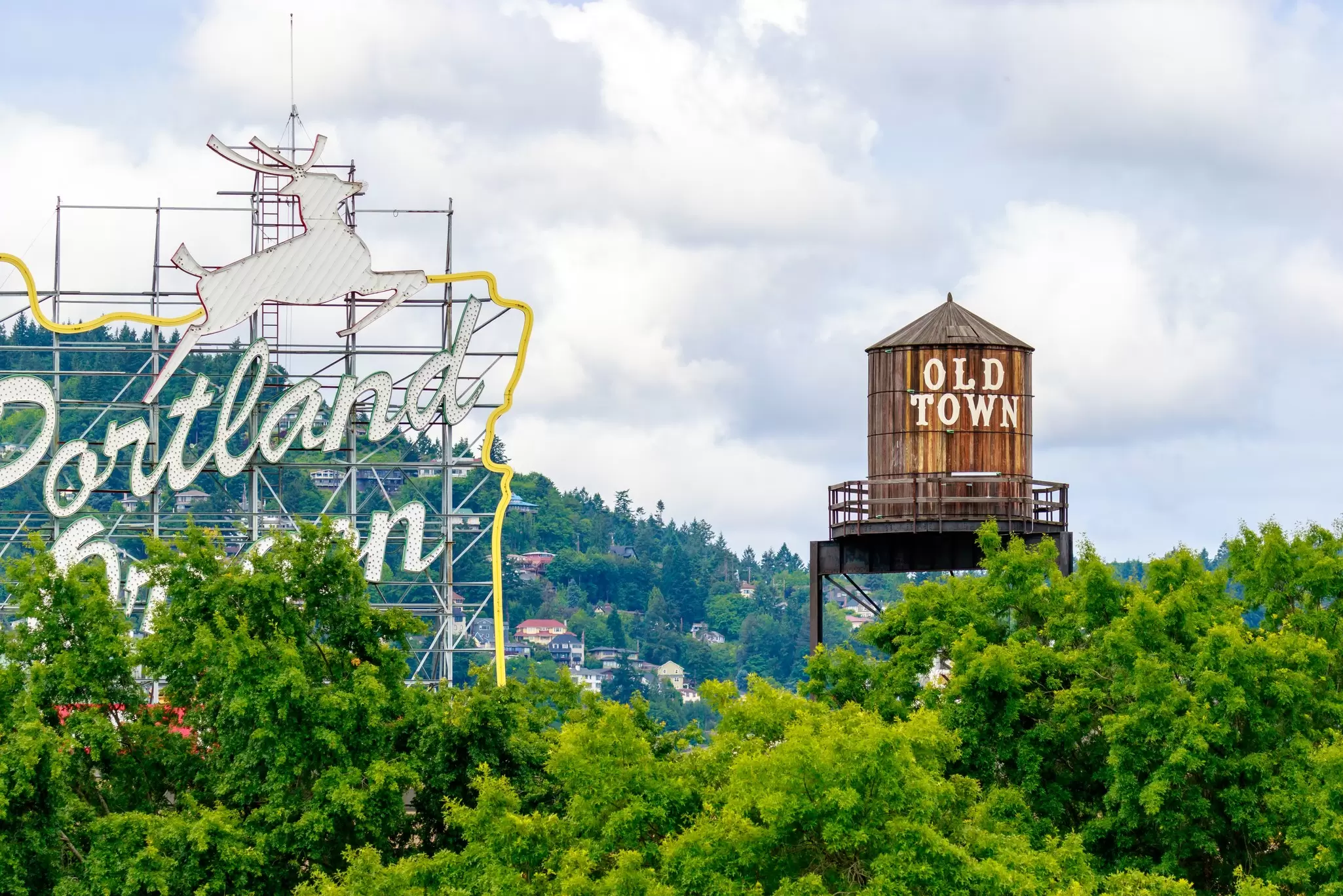 The White Stag sign can be seen when traveling into Old Town on the Burnside Bridge. PNG-Studio / Getty Images