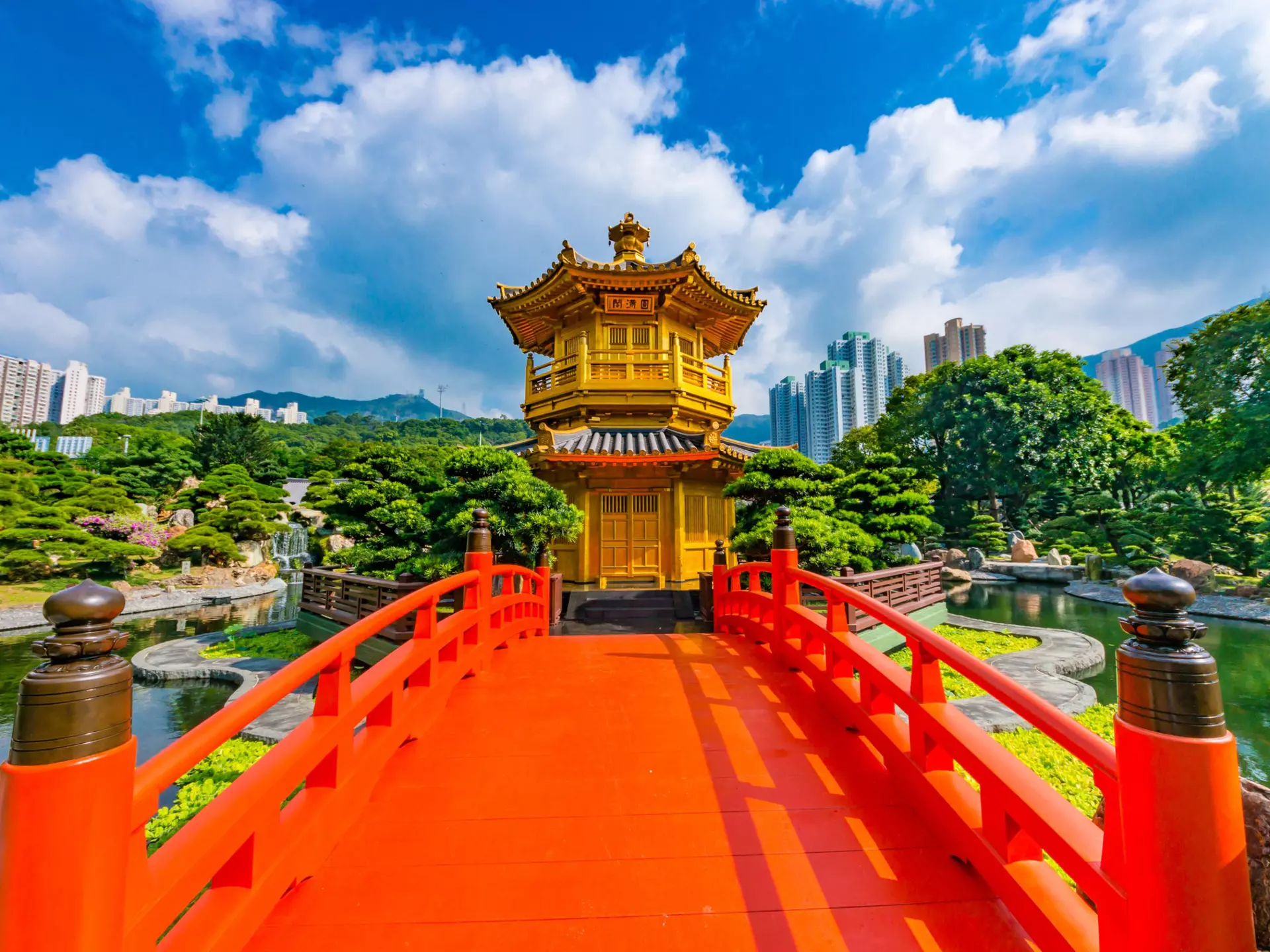 Take a brief respite from Hong Kong's frantic pace in Nan Lian Garden. Shutterstock