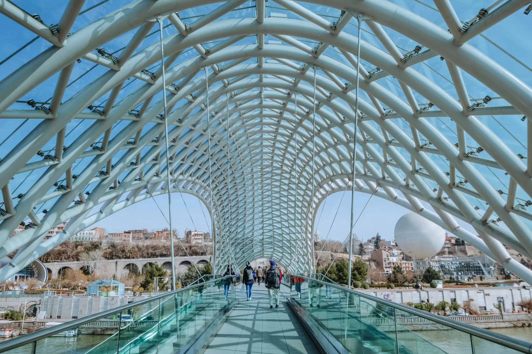 Plan your trip to Georgia with these tips © Yumi mini / iStock / Getty Images Plus