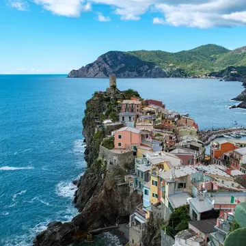 Vernazza, Cinque Terre, Italy. fokke baarssen/Shutterstock