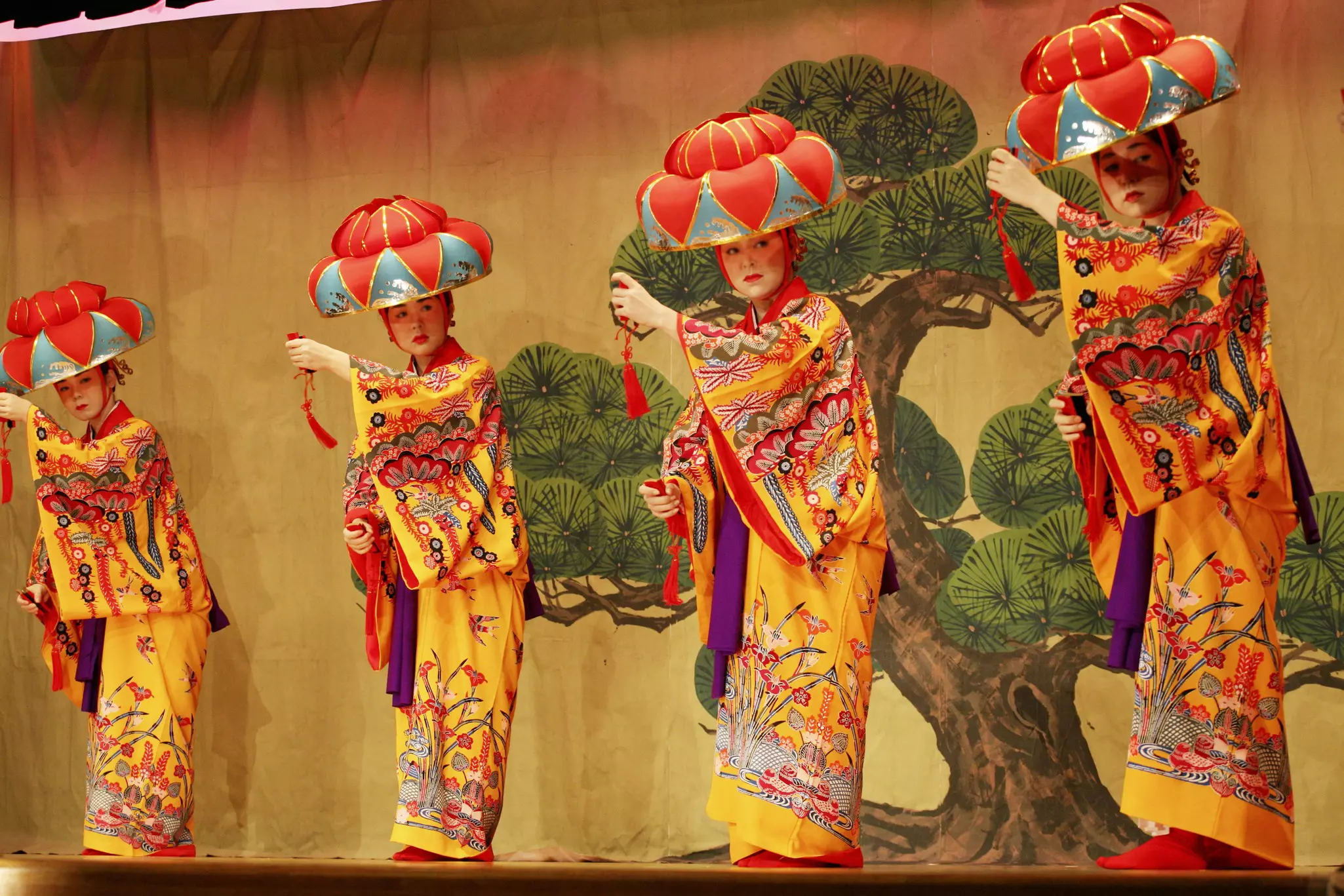 Traditional and creative Ryūkyūan dances are part of the stunning cultural traditions of Okinawa © KPG-Payless / Shutterstock