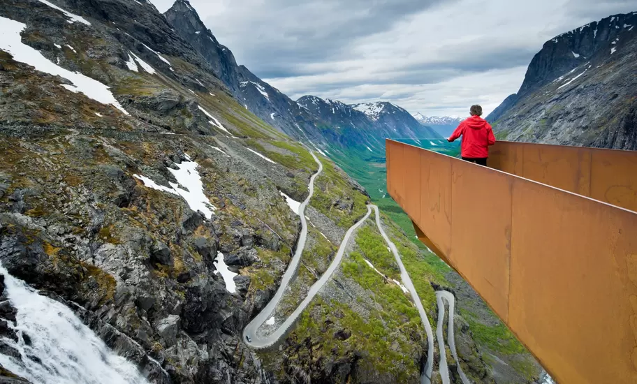 The Trollstigen (the Troll Path) has 11 hairpin bends © Justin Foulkes / Lonely Planet
