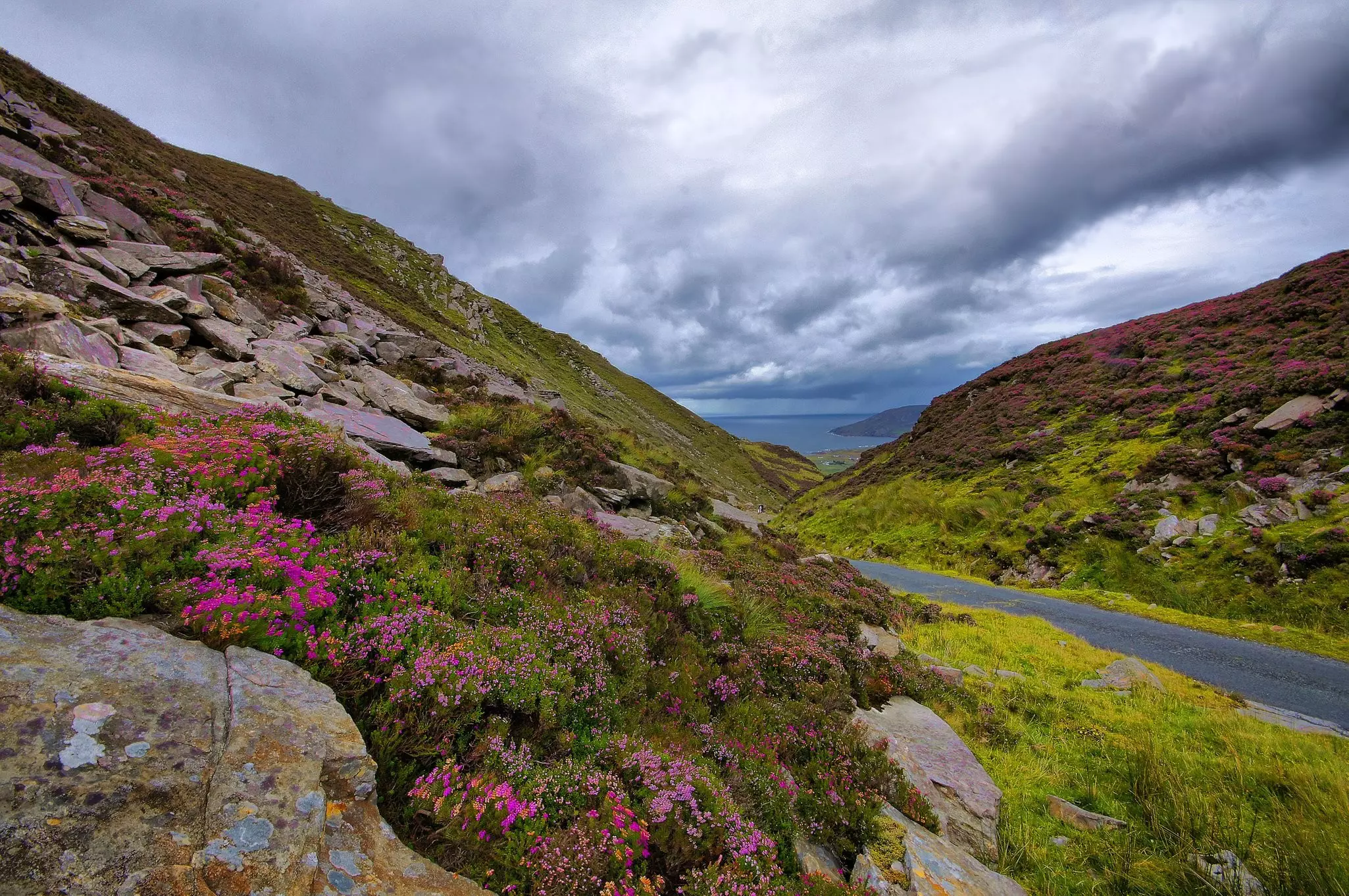 Road through rocky hills at Mamore Gap.