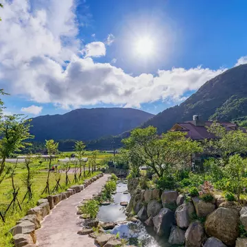 Yangmingshan National Park 1.jpg