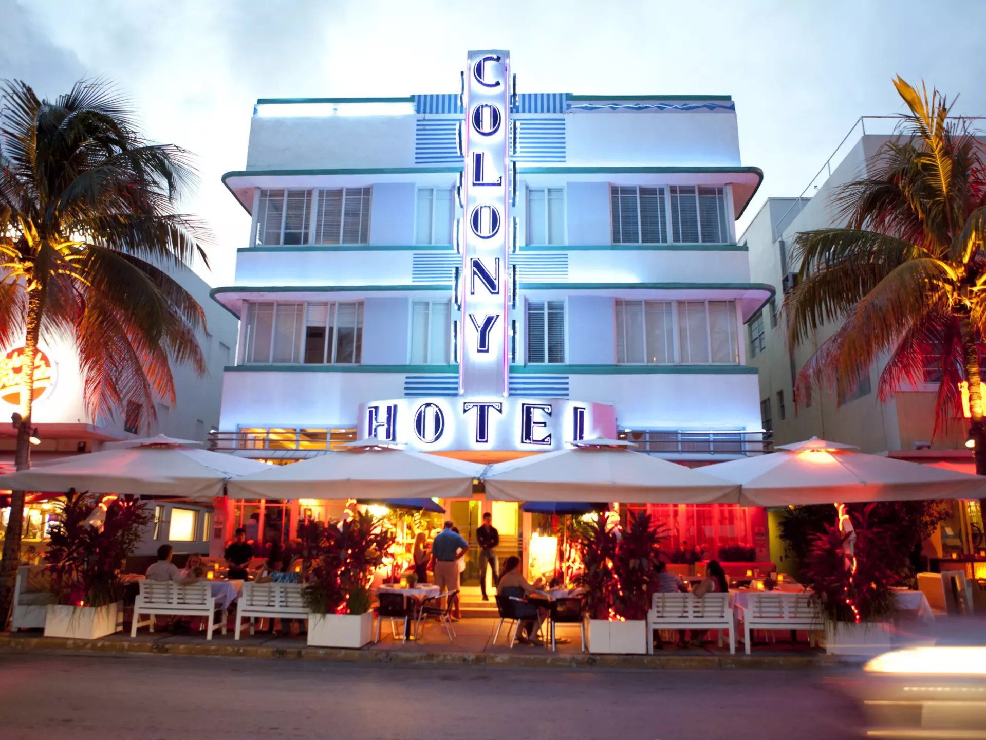 Lonely Planet Traveller Magazine, Issue 36, Florida, Perfect trip
Art Deco era Colony Hotel on Ocean Drive.