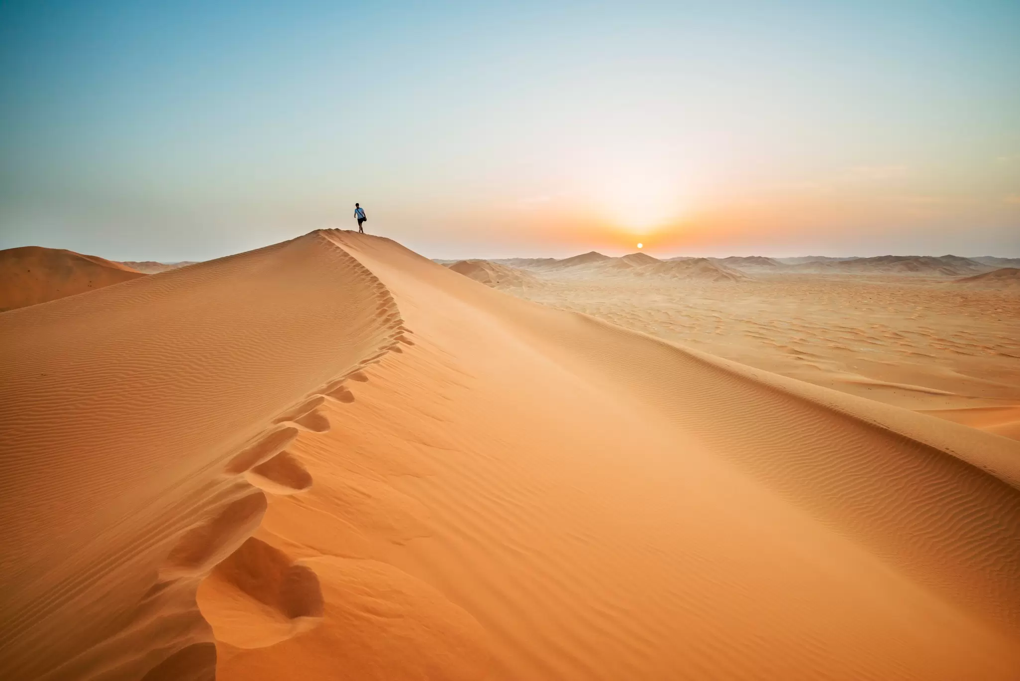 Oman’s Empty Quarter desert. Justin Foulkes for Lonely Planet
