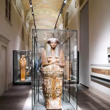 Views of the treasures of ancient Egypt, of the most important museum in the world after that of Cairo.