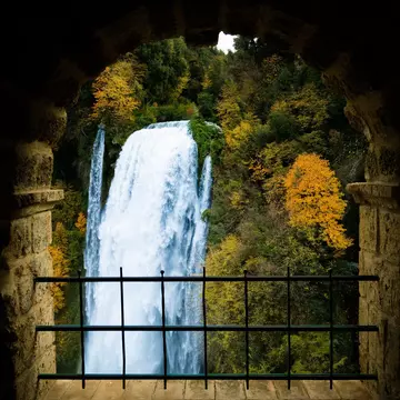 Whether you want to be high in the sky or deep below ground, getting your feet wet in the aquatic environments or climbing the peaks, Umbria’s unspoiled beauty provides options for all travelers © Getty Images