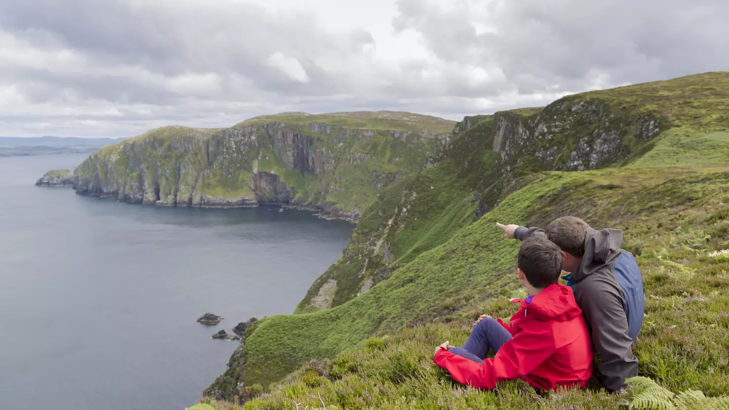 Kids will be as amazed as anyone at Ireland’s astonishing natural attractions © arkanex / Getty Images