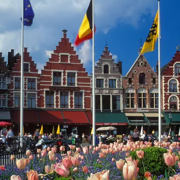 ABEA25 Flowers in Market Square Bruges Belgium
Markt ABEA25
Flowers, Market, Square, Bruges, Belgium, Flowers, Market, Square, Bruges, Brugge, Belgium, Europe, Flags, Tulips, City, EU, Architecture, Buildings, Resturant, Eating, Out, Outside, Tourists, Springtime, Spring, Flowers, Market, Square, Bruges, Brugge, Belgium, Europe, Flags, Tulips, City, EU, Architecture, Buildings, Resturant, Eating, Out, Outside, Tourists, Travel, Vertical, Springtime, Spring
Flowers in Market Square Bruges Belgium