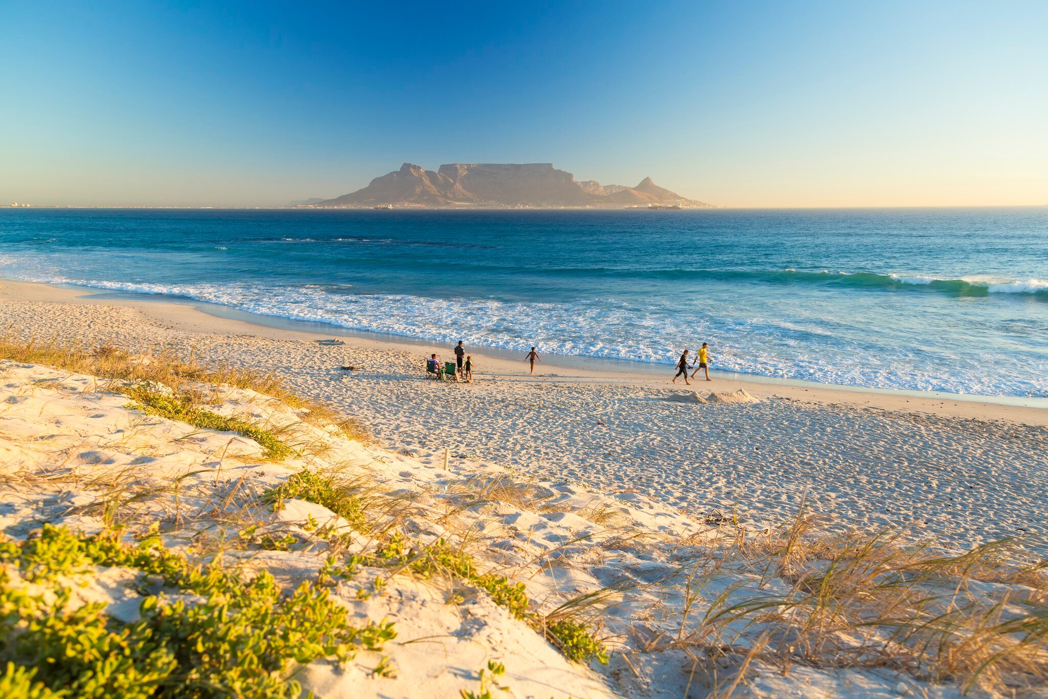 Bloubergstrand Beach with Table Mountain in background.