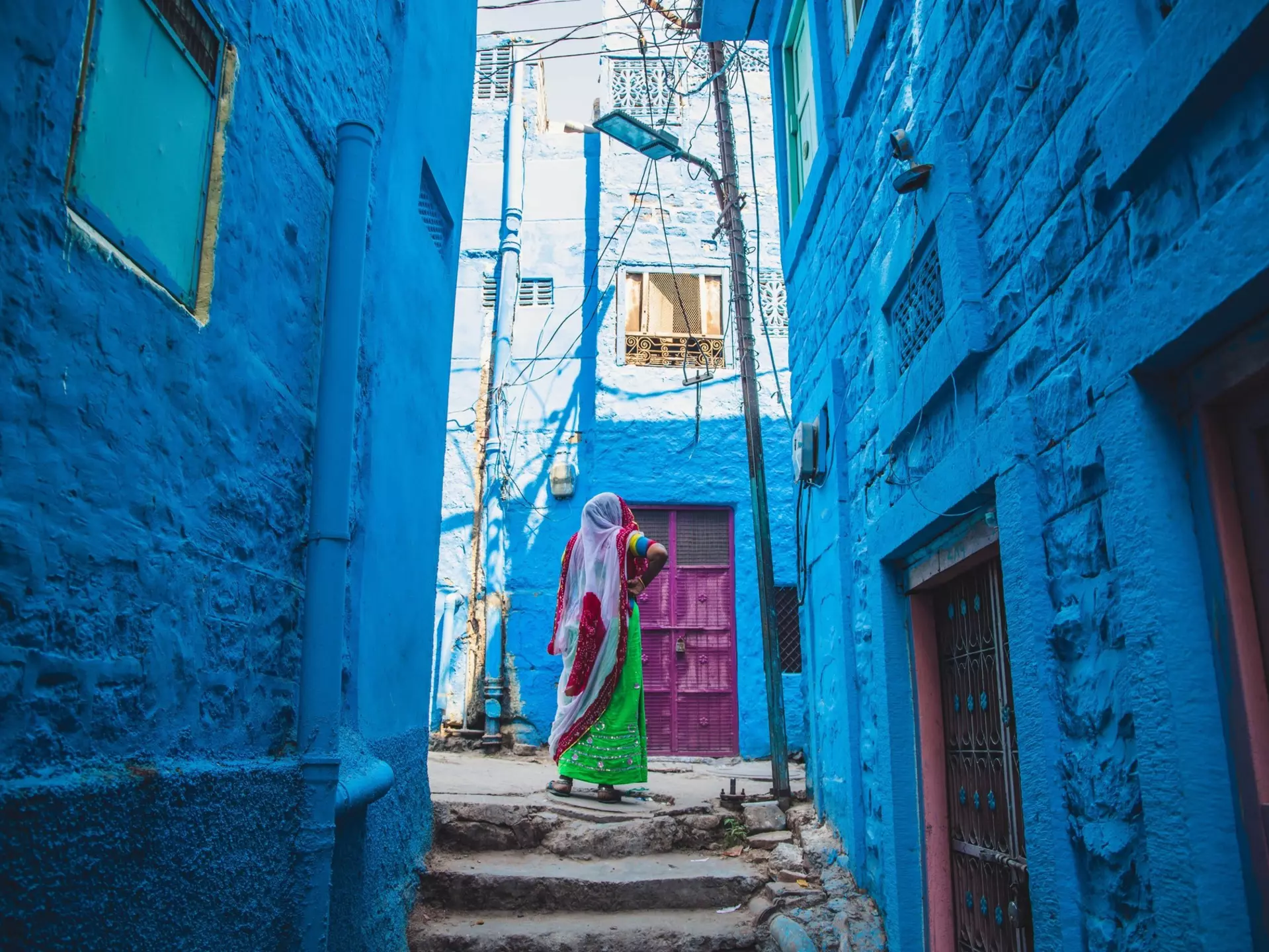 From touring the Blue City of Jodhur to soaking up fantastic festivals, here are the best things to do in India. Paulo Henrique Pigozzi/Shutterstock