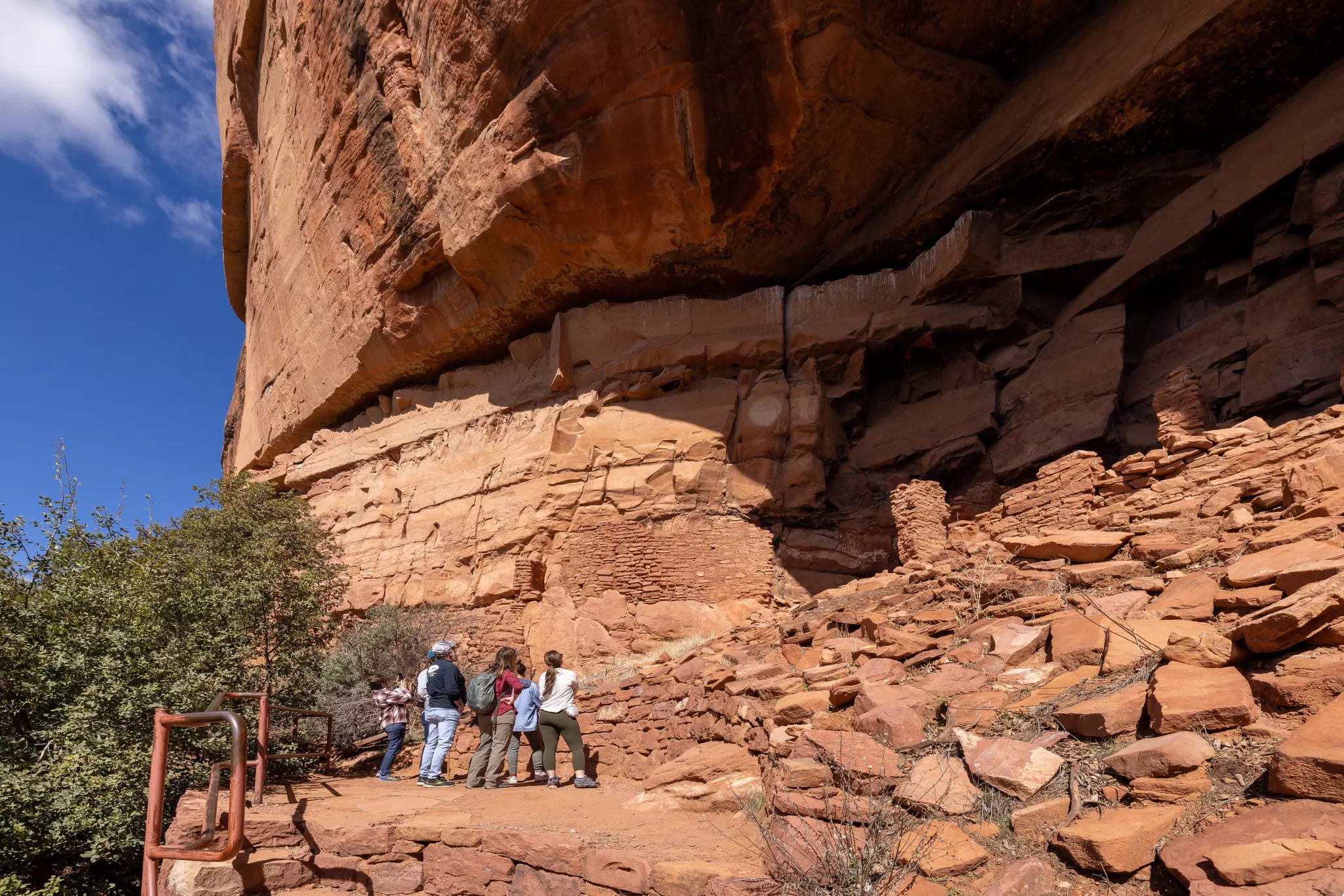 Honanki Heritage Site is one of the largest and best-preserved cliff dwellings in the area © John Burcham / Lonely Planet
