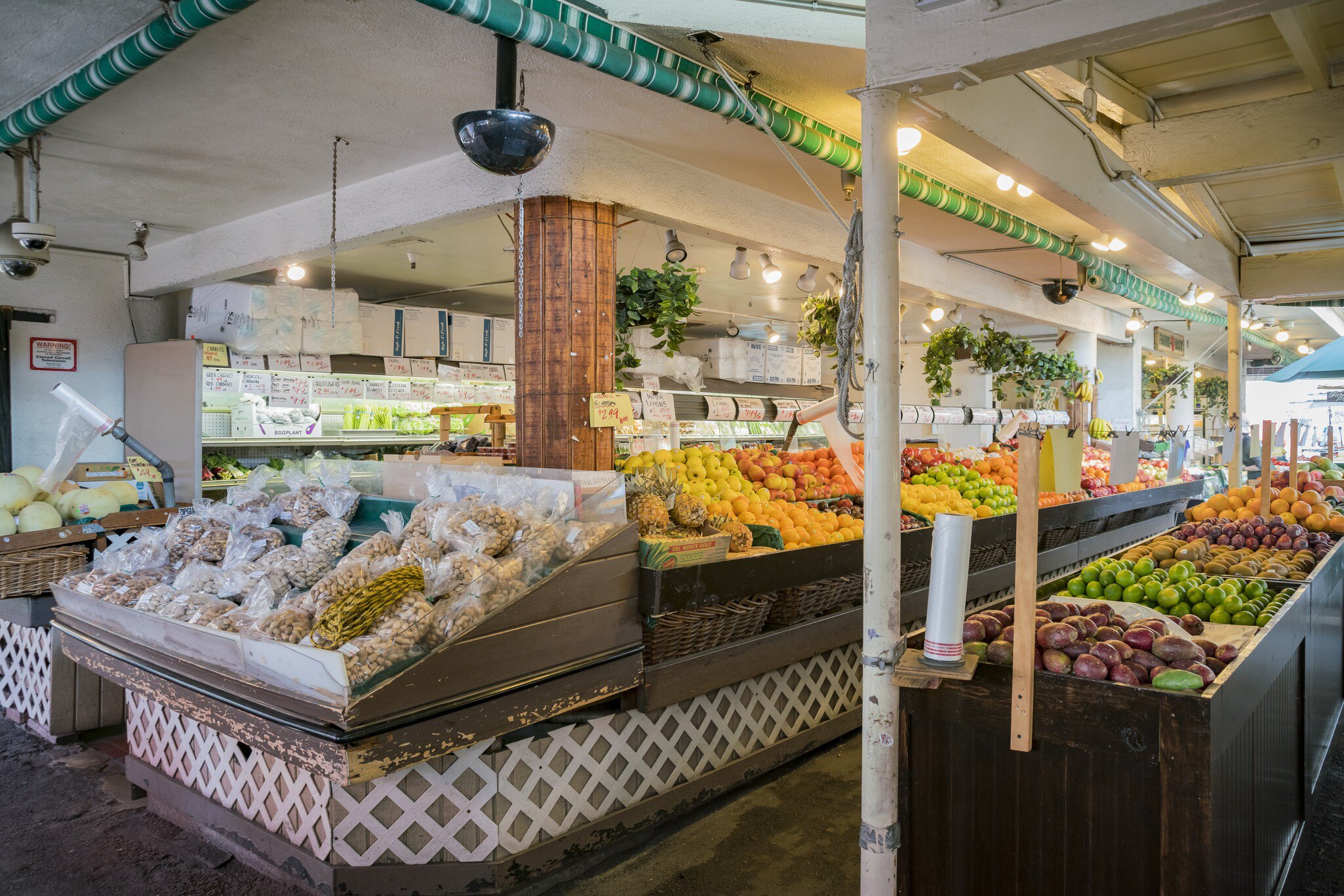 Los Angeles, AUG 31: The Original Farmers Market on AUG 31, 2017 at Los Angeles, California, U.S.A., License Type: media, Download Time: 2025-08-04T20:29:27.000Z, User: meg3348277, Editorial: true, purchase_order: 56530 - Guidebooks, job: Global Publishing-WIP, client: Lonely Planet 'California 11, other: Megan Cassidy