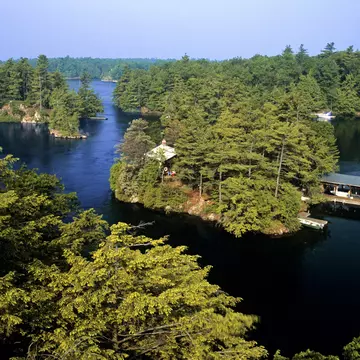 Canada, Ontario, Archipelago of thousand islands, aerial view of islands and trees