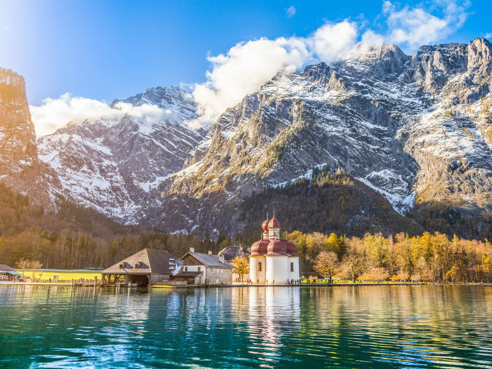Head to spots like Lake Konigssee in the fall for fewer visitors and colorful vistas © canadastock / Shutterstock