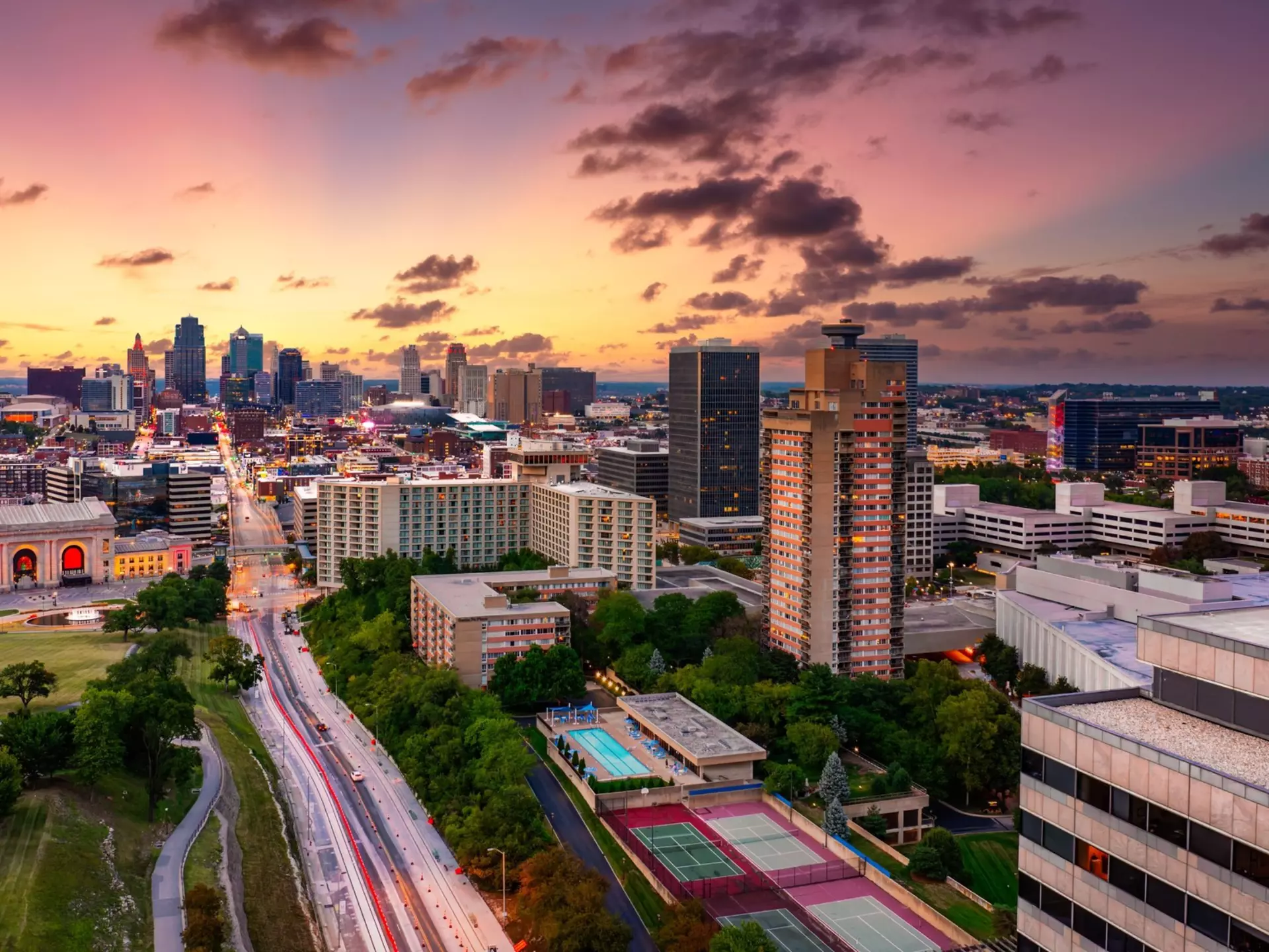 Aerial view of Kansas City skyline at dusk, viewed from Penn Valley Park. Kansas City is the largest city in Missouri., License Type: media, Download Time: 2025-09-16T17:45:00.000Z, User: meg3348277, Editorial: false, purchase_order: 56530 - Guidebooks, job:  Global Publishing-WIP, client: Lonely Planet 'USA 13', other: Megan Cassidy