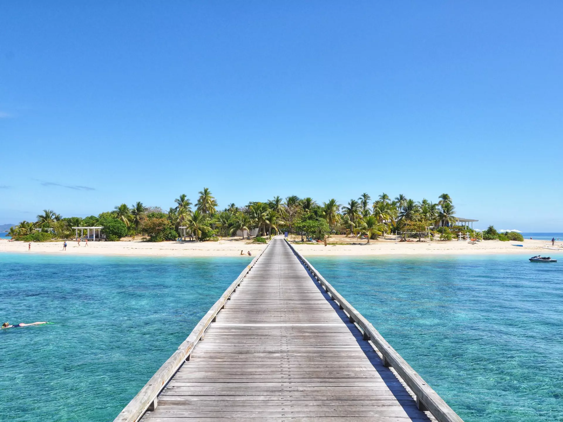 Mala Mala island, Fiji. Chloglobal/Shutterstock
