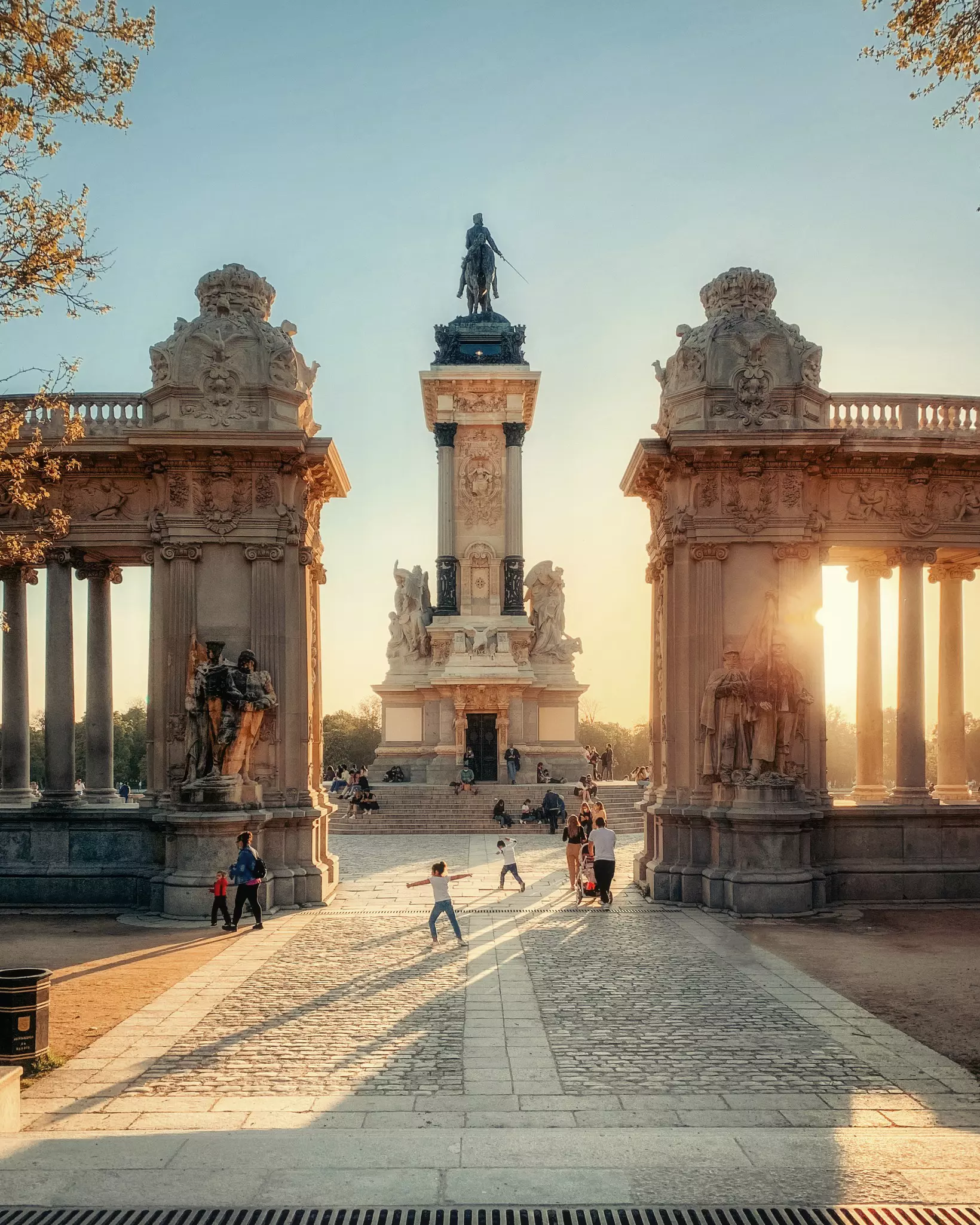 The Landscape of Light, a UNESCO World Heritage Site, includes the best parks, avenues and monuments in Madrid © Image courtesy of Madrid Tourism