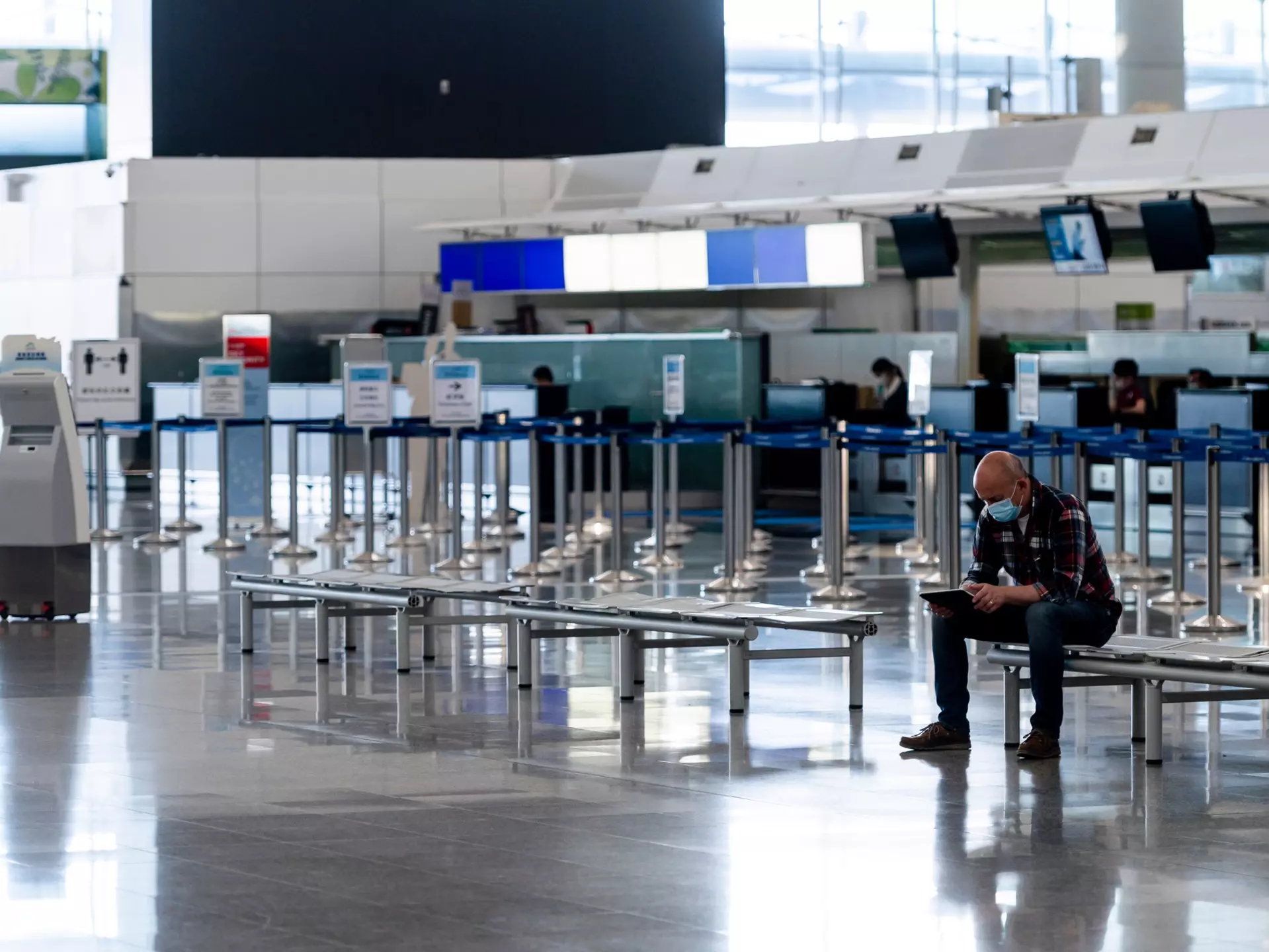 hong kong airport.jpg