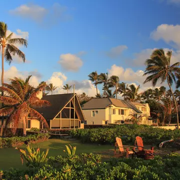 Oceanfront home on Oahu Hawaii at sunset