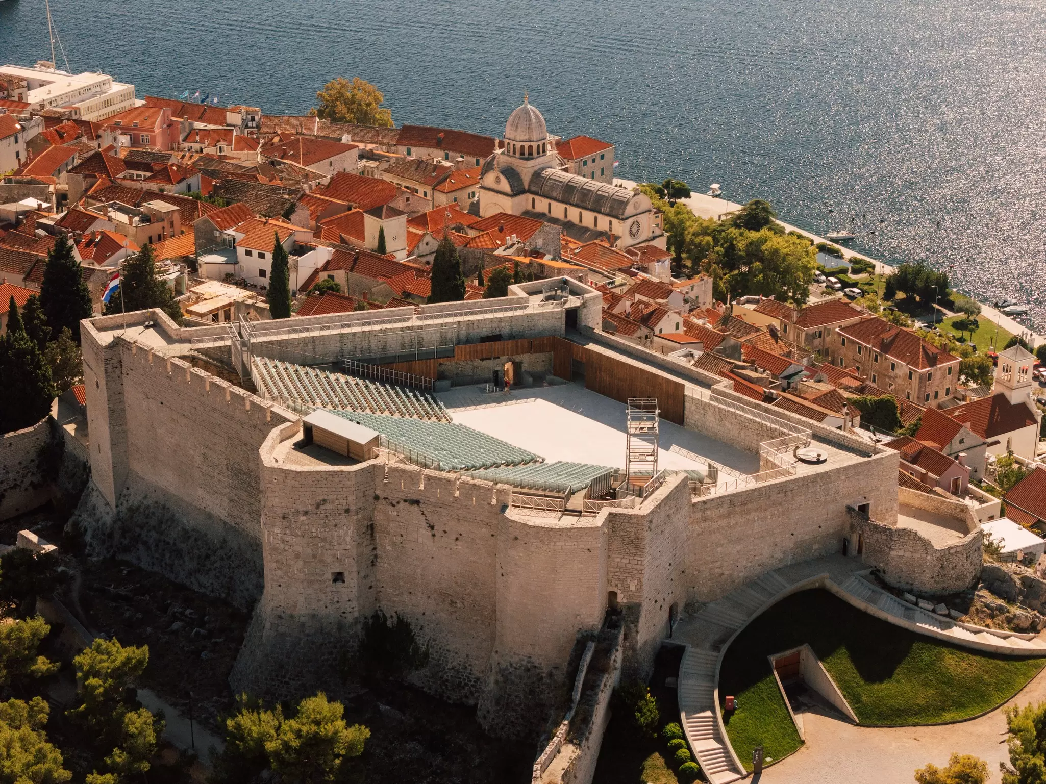 Photo uploaded for Bit27 Sîbenik module
Courtesy of Slovenian Tourism Board