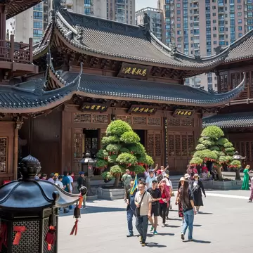 Shanghai, China - 06.10.2025: The Jade Buddha Temple, a Buddhist temple located in Shanghai. It houses two Buddha statues brought from Burma by the monk Huigen. Built in 1882. Rebuilt in 1928., License Type: media, Download Time: 2026-08-25T19:16:14.000Z, User: LP_NZhan, Editorial: true, purchase_order: 65050 - Digital Destinations and Articles, job: App Content, client: Lonely Planet  App, other: Nadine Zhan
