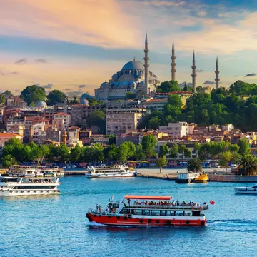 Touristic sightseeing ships in istanbul city, Turkey., License Type: media, Download Time: 2025-10-28T13:40:59.000Z, User: Norma.PrauseBrewer_LonelyPlanet, Editorial: false, purchase_order: 56530 - Guidebooks, job: Global Publishing WIP, client: Journey - Orient Express - 1, other: Norma Brewer