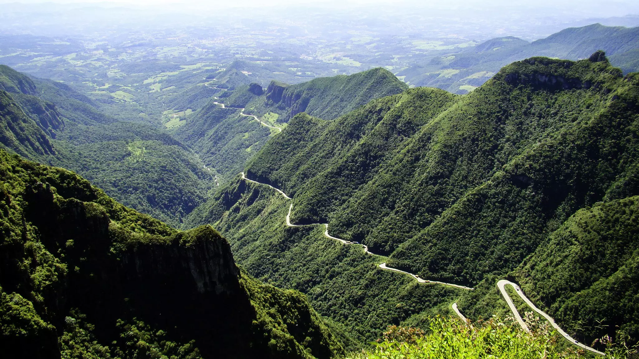 The road that hugs Serra do Rio do Rastro might just be the most breathtaking drive in Brazil © Micael Bergamaschi / Getty Images